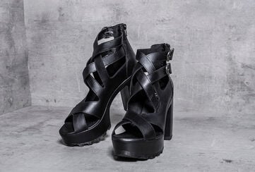 Mach den Look komplett! / Schuhe entdecken