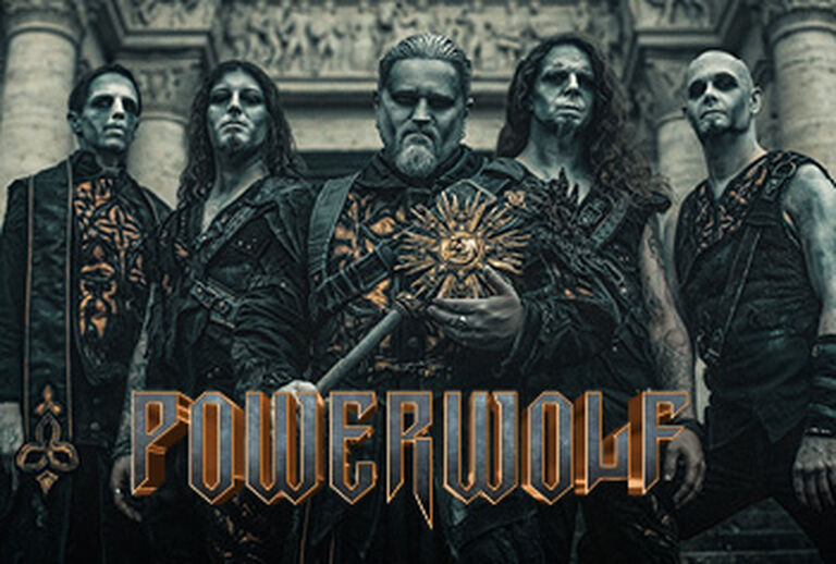 Autogrammstunde mit Powerwolf in Leipzig