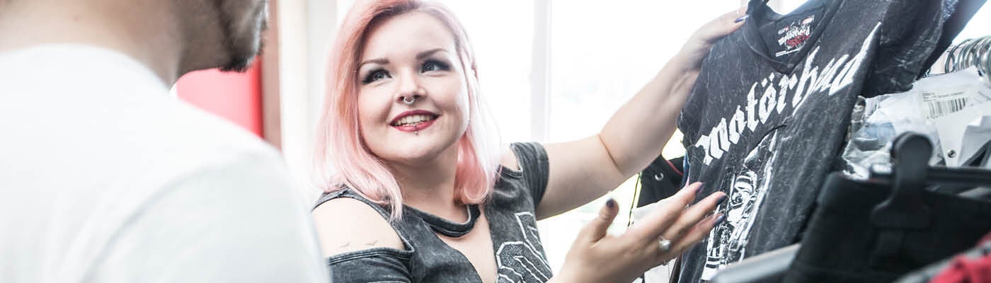 Designed by EMP / Unsere Eigenkreationen. Von Fans für Fans. / Jetzt entdecken!