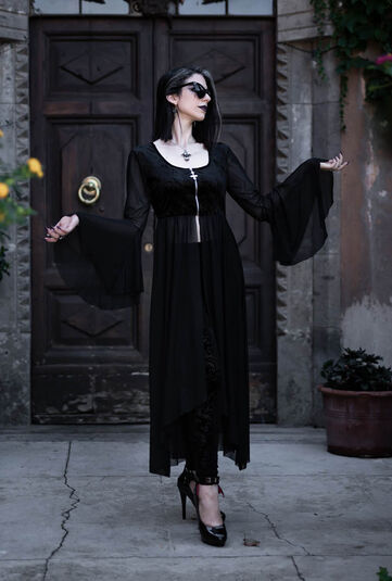 Gothicana by @fedebiancyshinoda