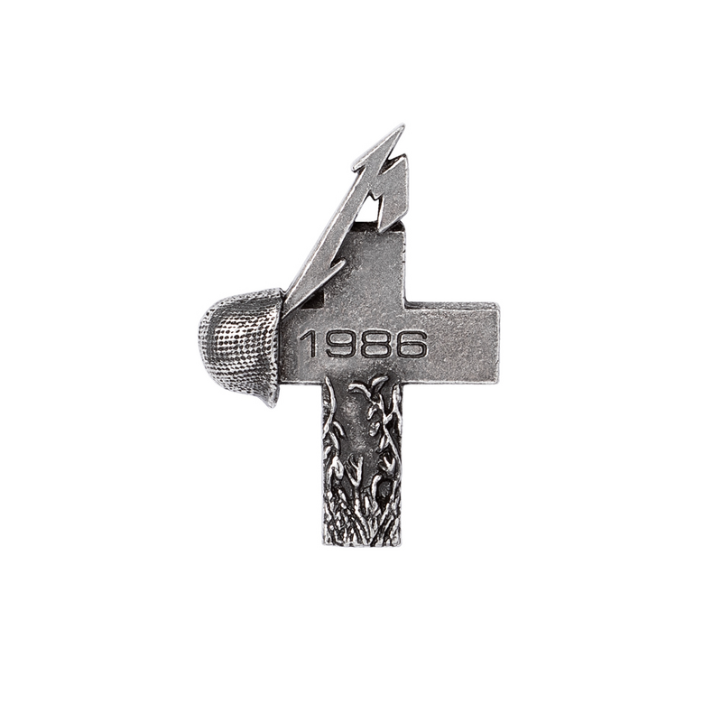 🏷️ Pin's  de Metallica - Master Of Puppets - e