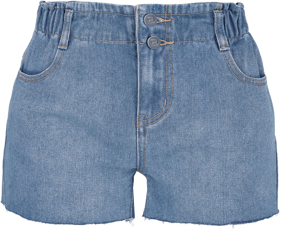 Shorts with gathered waistband