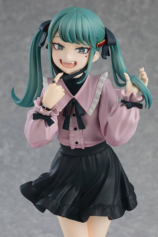 Hatsune Miku Character Vocal Series 01: Hatsune Miku Pop Up Parade - The Vampire Statue multicolor