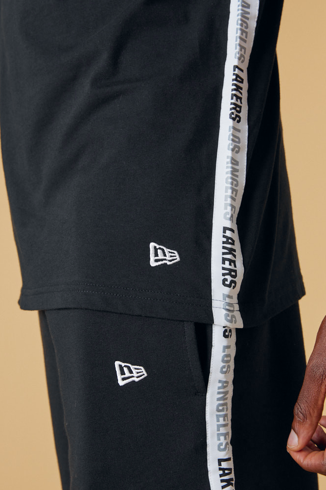 New Era - NBA Los Angeles Lakers Chest Logo Taping Tank-Top schwarz