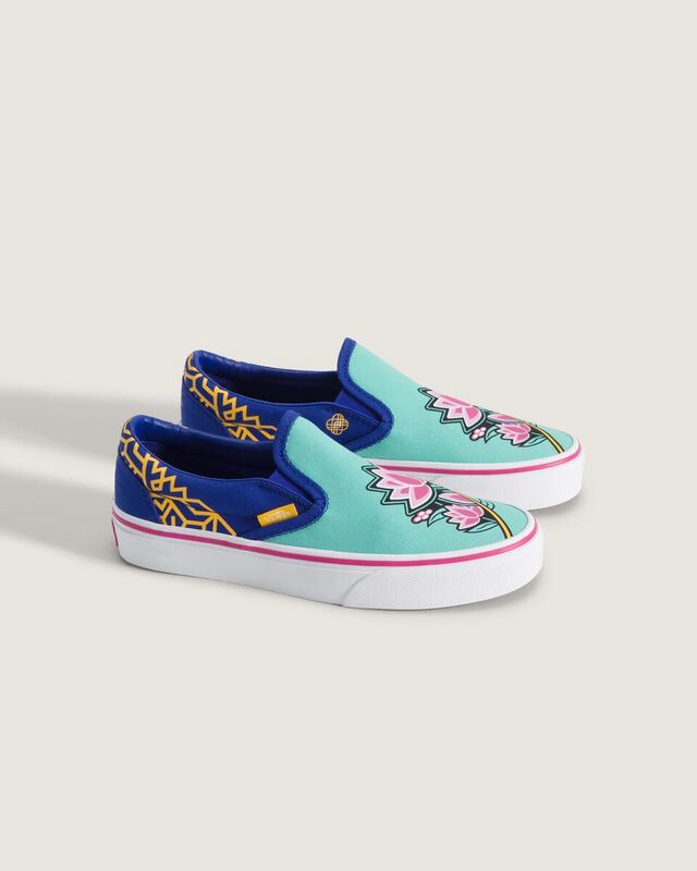 Baskets  de Vans - Kids - Classic Slip On - KPop Demon Hunters Zoey - Größere Kinder (8-14 jahre) - EU35 à EU 38 - pour Femme - multicolore