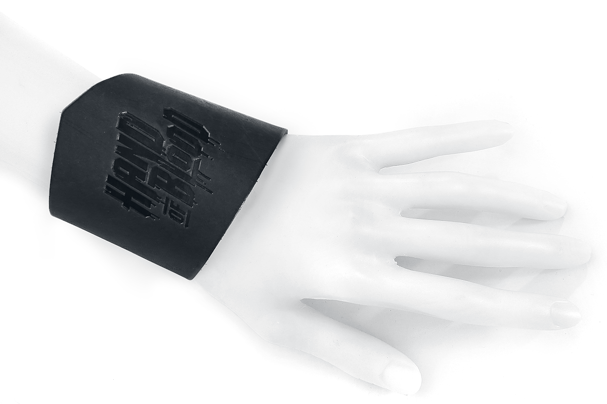 Hand Of Blood Signet Lederarmband schwarz