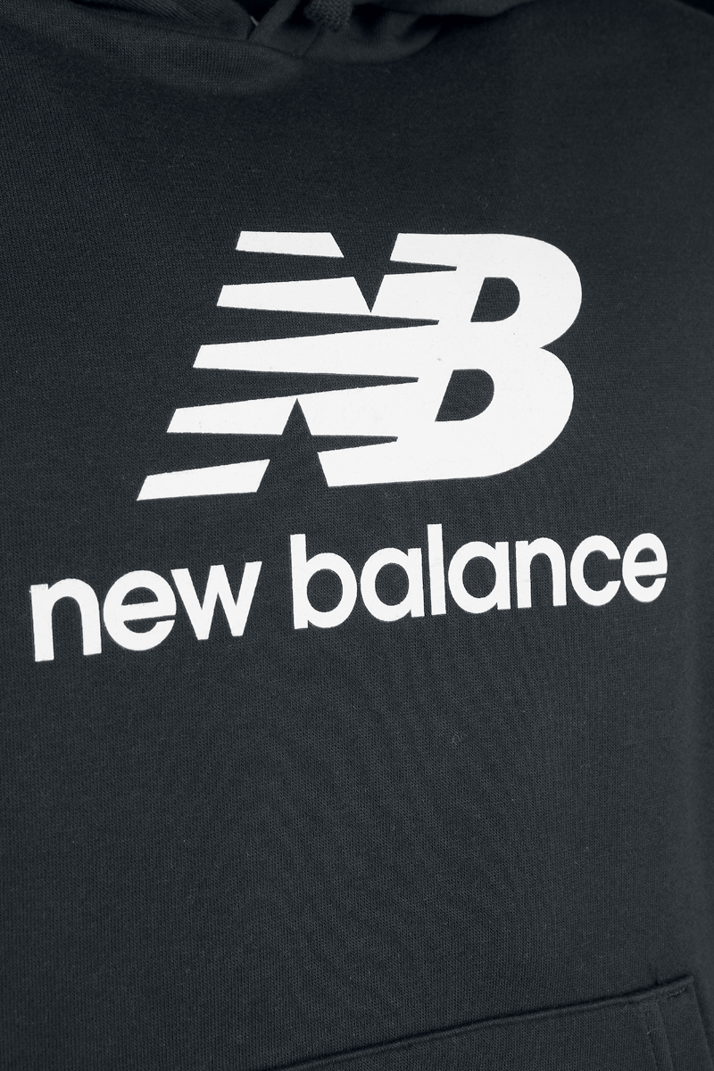 New Balance NB ESSENTIALS STACKED LOGO FLEECE HOODIE Kapuzenpullover schwarz - 16.67% Rabatt