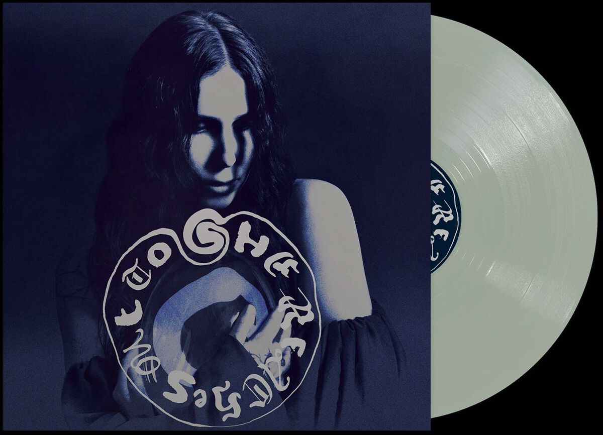 Chelsea Wolve She reaches out to she reaches out to she LP multicolor