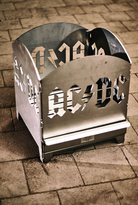 Feuerstellen & Sitzgruppen aus Stahl & Holz 🤘 by EMP