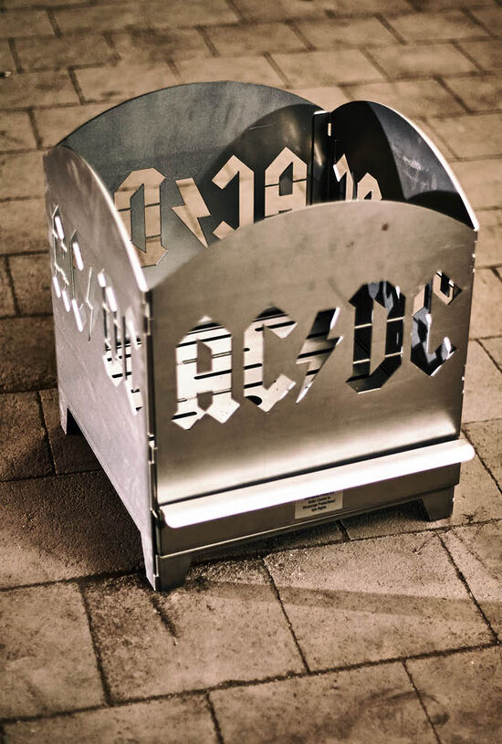 Feuerstellen & Sitzgruppen aus Stahl & Holz 🤘 by EMP