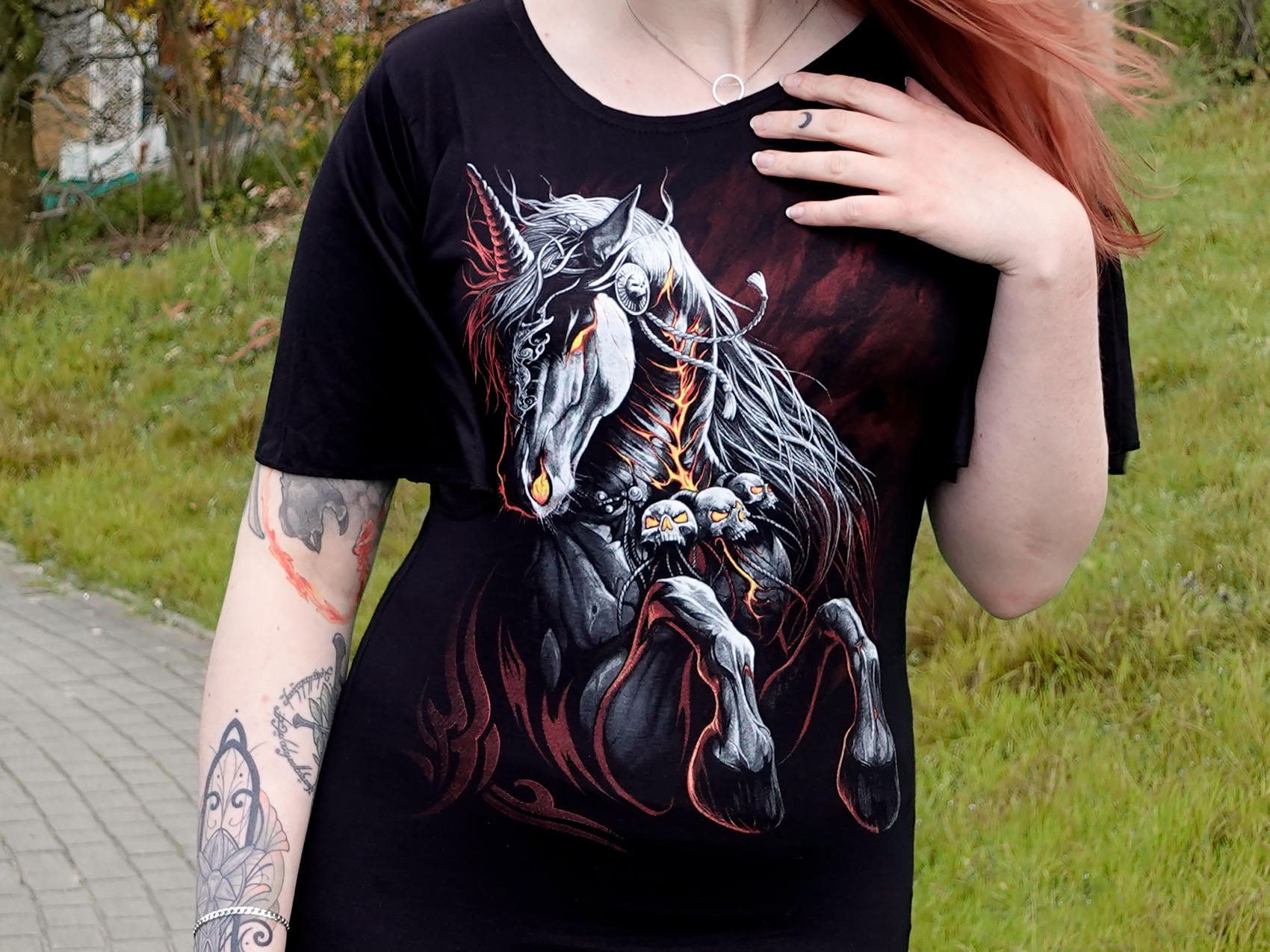 Infernal Unicorn T-Shirt von Spiral